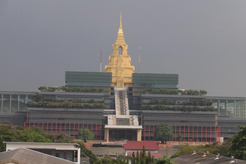 Новый парламент Таиланда откроется в эти выходные