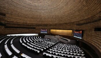 Опрос показывает сильное противодействие испорченным министрам