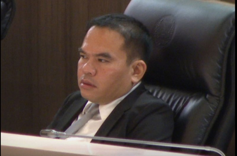 Партия народа "кобра" замечена в компании с депутатами Бумджайтай