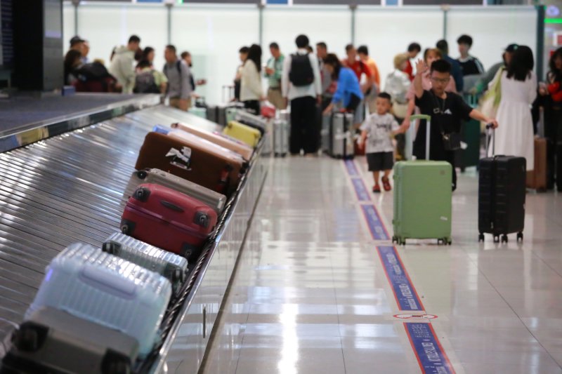 Ранняя планировка поездок настоятельно рекомендуется, так как война на Ближнем Востоке приводит к росту цен на авиабилеты