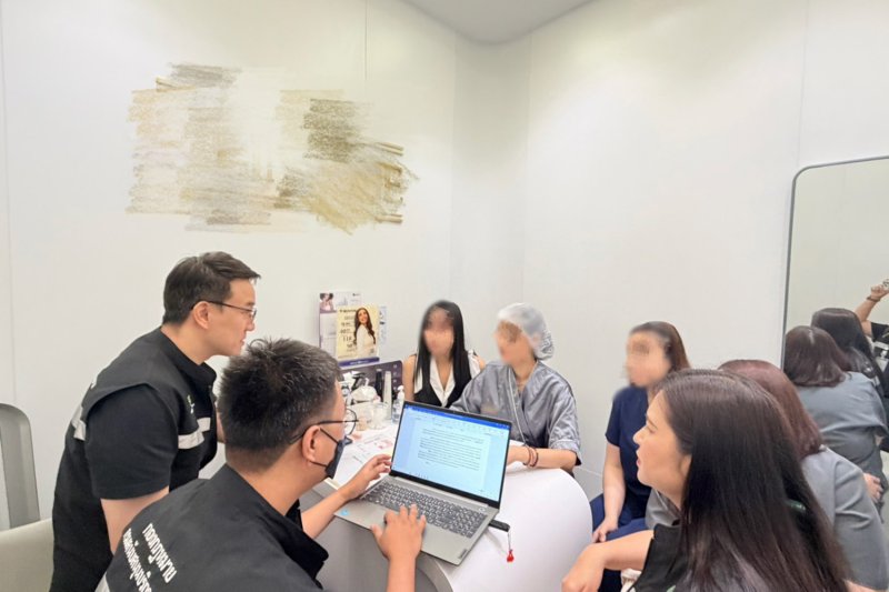 Редкое состояние оставило пациента после операции без сознания на четыре дня