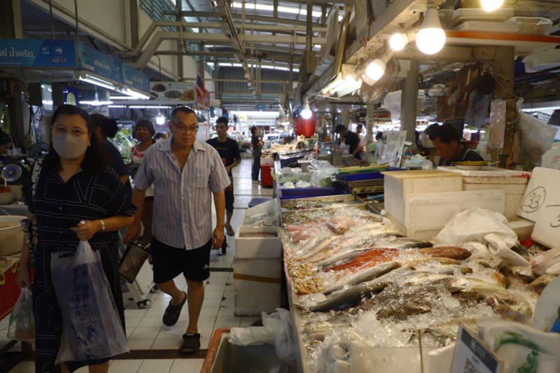 Рост цен на топливо заставляет рыболовные флоты ставить свои суда на прикол