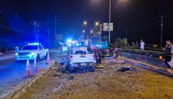 Семья из 3 человек погибла в аварии на дорожных работах в Накхоне Патом