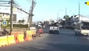 Сингапурский водитель обвиняется в наезде наTraffic police в Пхукете