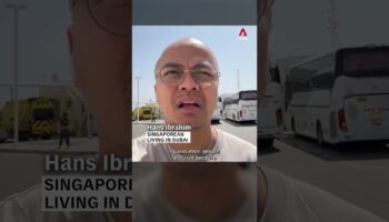 Сингапурцы отправляются в путешествие по суше из Дубая в Мускат, чтобы поймать свой рейс домой