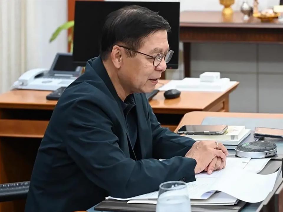 Сихасак проводит переговоры с Бахрейном и Объединёнными Арабскими Эмиратами по вопросам граждан Таиланда и напряжённости на Ближнем Востоке