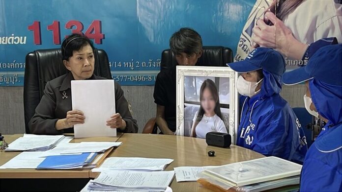 Смерть подростка вызывает призыв к расследованию безопасности в школах