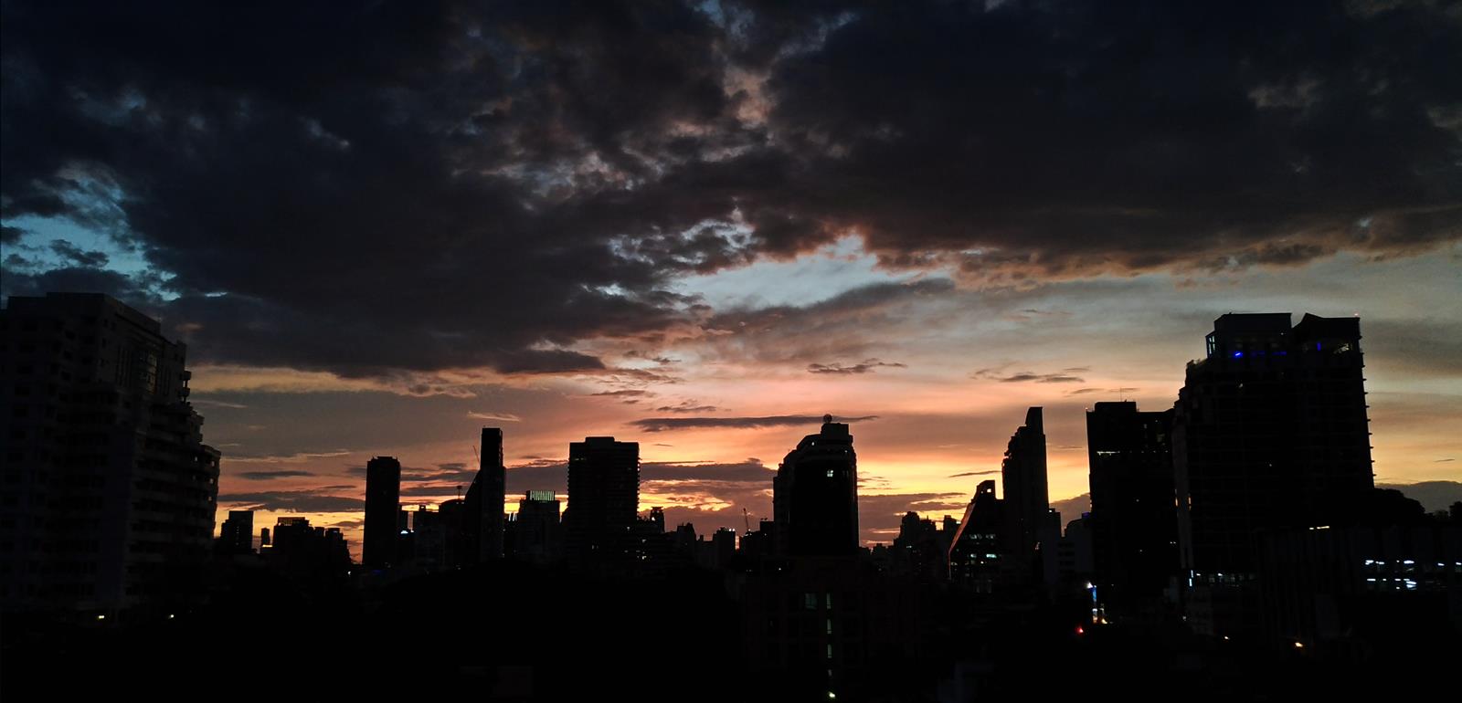 Таиланд вводит меры по энергосбережению по всей стране на фоне регионального кризиса