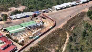 Таиланд начнет строительство заборов на границе с Камбоджей в следующем месяце