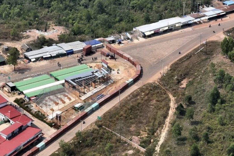 Таиланд начнет строительство заборов на границе с Камбоджей в следующем месяце