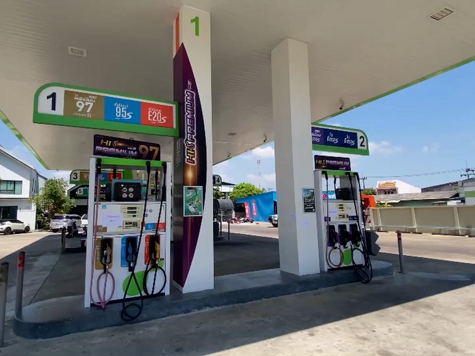 Таиланд удерживает цену на дизельное топливо на уровне 33 бат на фоне дефицита топливного фонда в размере 20 миллиардов бат