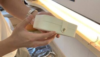 Таиландка сообщает о пропаже аксессуаров после рейса из Бангкока в Шанхай