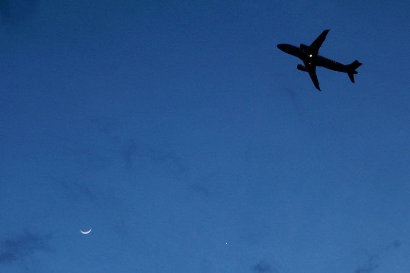 Тайские государственные учреждения тратят B250 млн в год на поездки за границу