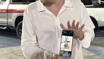 Финн потерял часы B700K после ночи с двумя женщинами