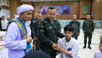 Четвертый командующий армией проводит Рамаданский Ифтар в Яле для укрепления общественных связей