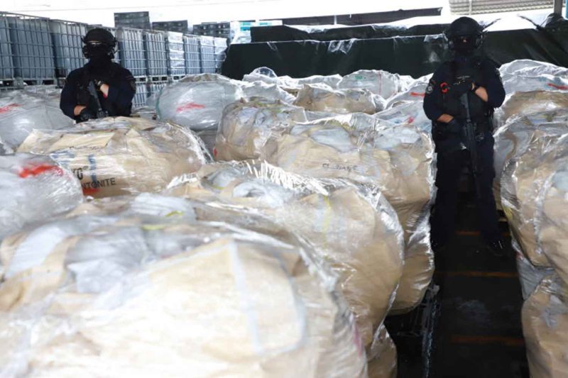 PACC нацеливается на чиновников, связанных с наркотиками.