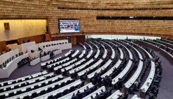 32 часа назначено для дебатов по государственной политике