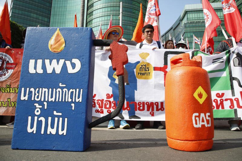 Akanat ограничит маржу переработки нефти до 3-4 бат за литр