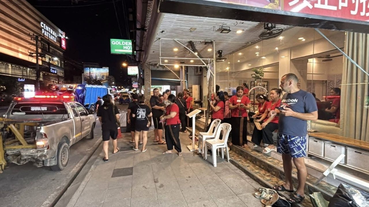 BMW заехал назад в толпу, ранив 5 иностранцев в Паттайе