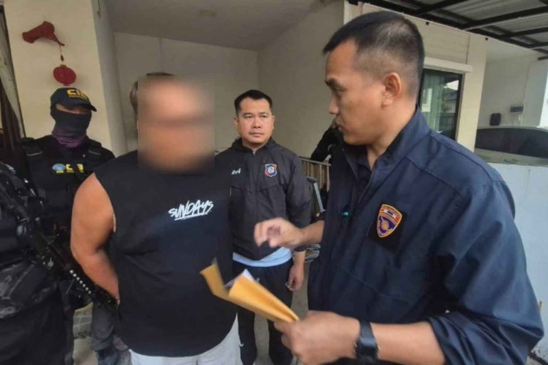 Австралийский сексуальный преступник против детей арестован в Хон Kane.