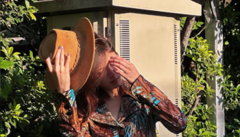 Актриса обвиняет спасателя в сексуальном насилии во время медицинской чрезвычайной ситуации