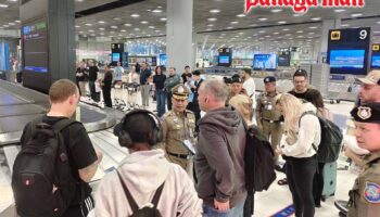 Высокая видимость полиции в аэропорту Бангкока направлена на то, чтобы успокоить посетителей Сонгкрана