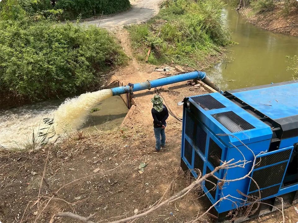 Департамент водных ресурсов Таиланда развертывает экстренную помощь, поскольку министр отдает приказ о срочной реакции на засуху