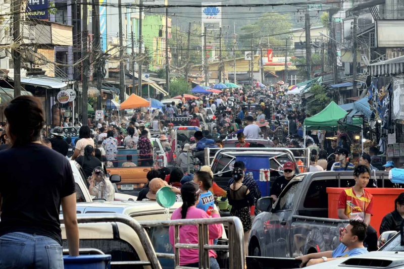 Дорожно-транспортные происшествия во время Сонгкрана унесли 191 жизнь, большинство из них в Бангкоке