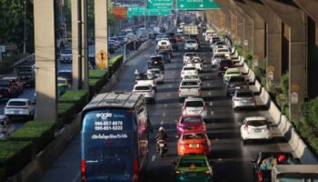 ДТП происходят, когда 7,8 млн попадают на дорогу