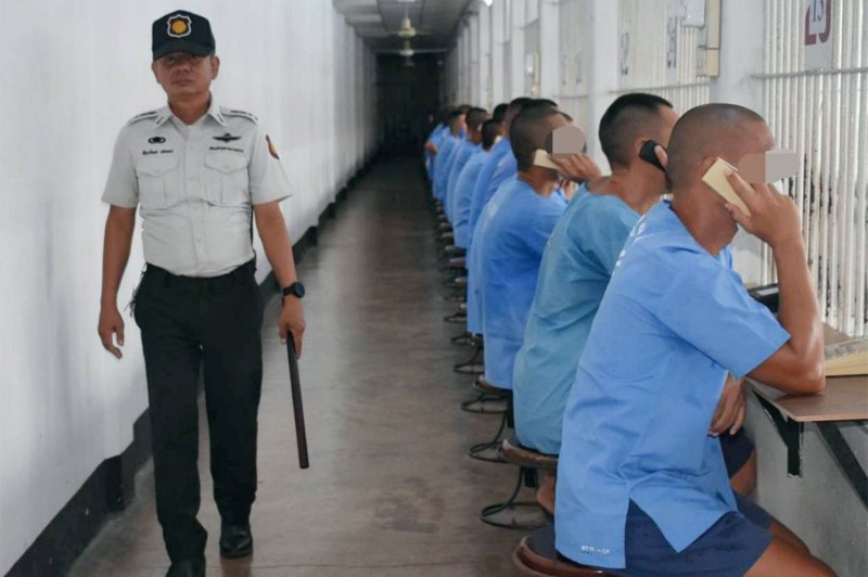 Заключенные «не используют мобильные телефоны»