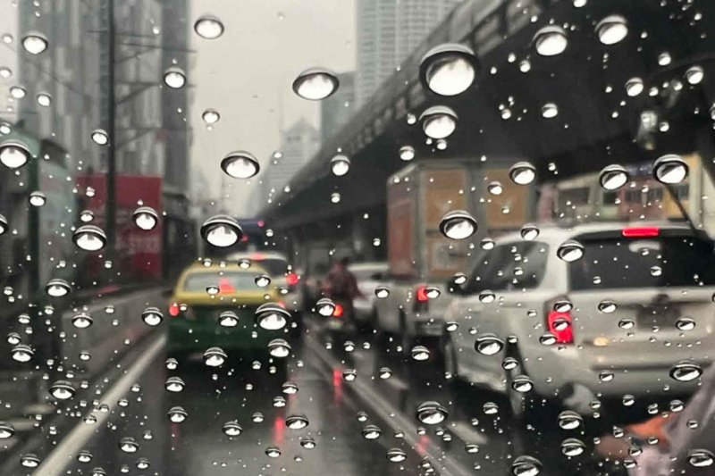 Летние шторма ожидаются по всей Тайланде до начала следующей недели