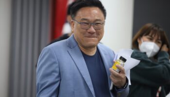 Министр труда обещает поддержку политике на фоне топливного кризиса