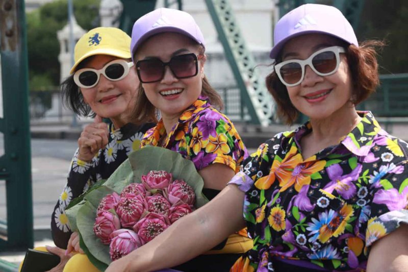 Опрос: У пожилых людей мало денег, но большинство не испытывают депрессии