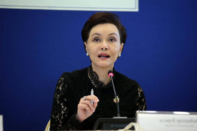 От праздника к финансовым затруднениям