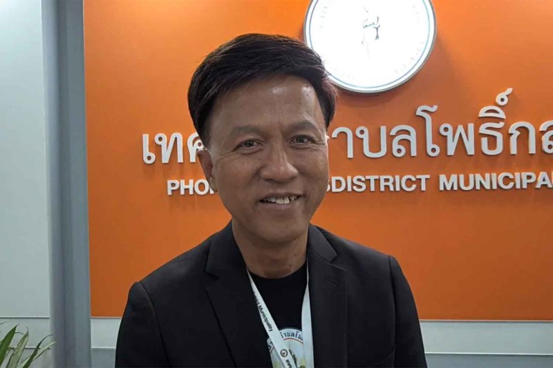 Полиция расследует подозрение в мошенничестве с свидетельствами о рождении