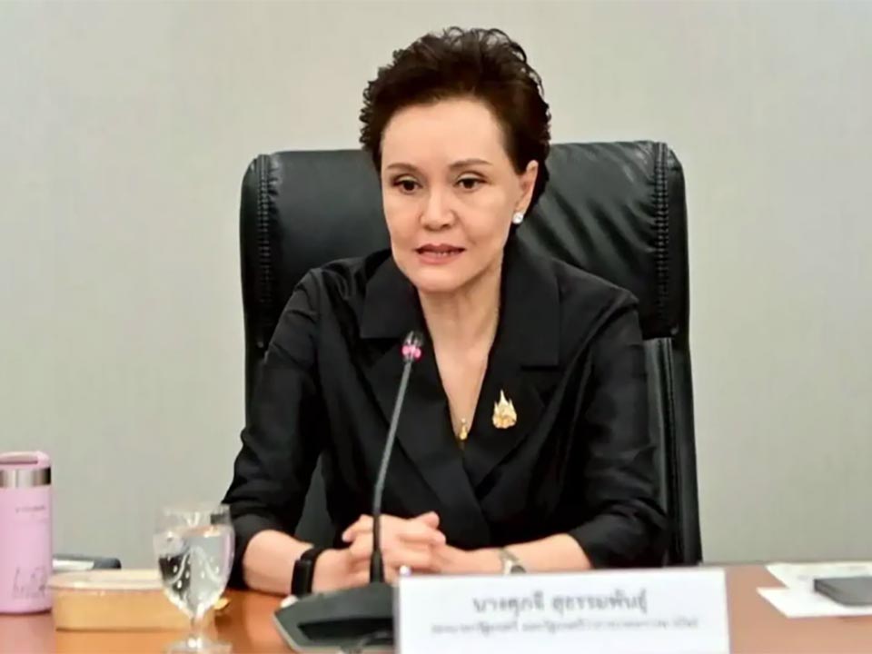 Правительство расширяет рынки "Голубого флага" и продуктовые грузовики, чтобы снизить расходы домохозяйств по всей стране