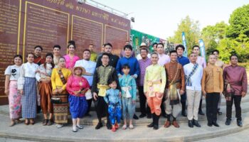 Праздник тайского костюма провели на Пхукете в день рождения Принцессы Сириндхорн