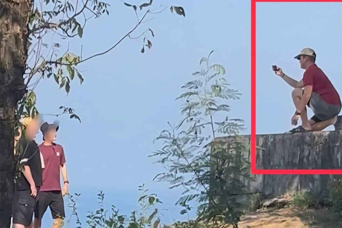 Российский туристический гид арестован