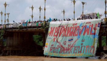 Сенаторы призывают к действиям по загрязнению рек