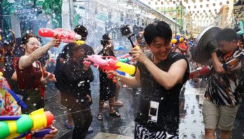 Сонгкран — это именно то, что нужно на фоне смятения на Ближнем Востоке