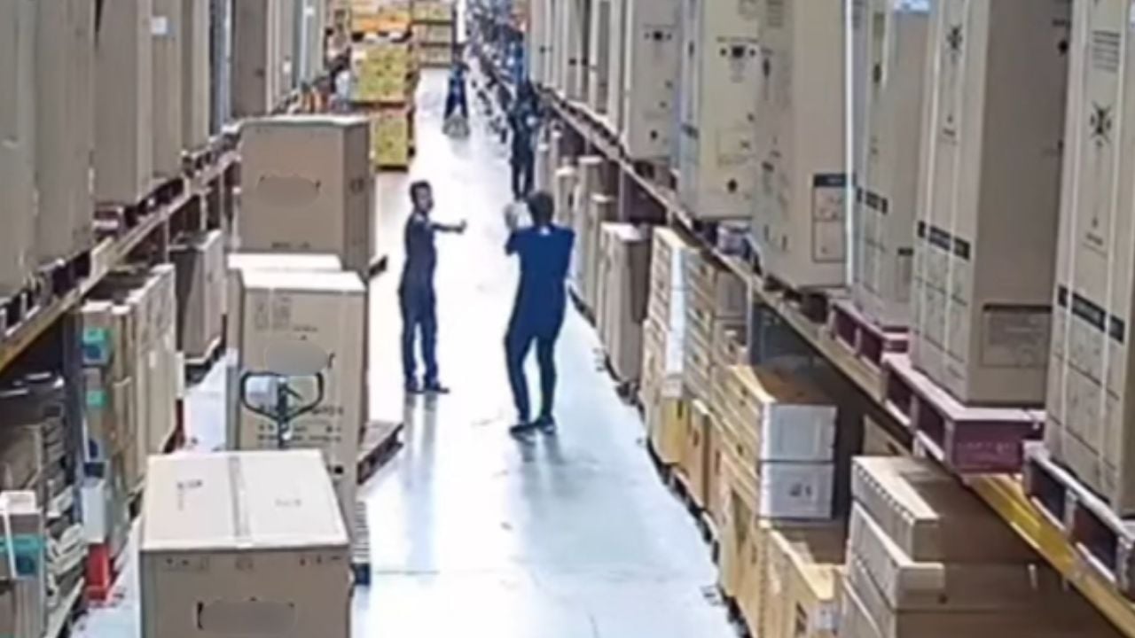 Таец арестован за стрельбу в коллегу на складе в Пхукете