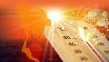 Таиланд борется с палящей жарой и густым загрязнением воздуха