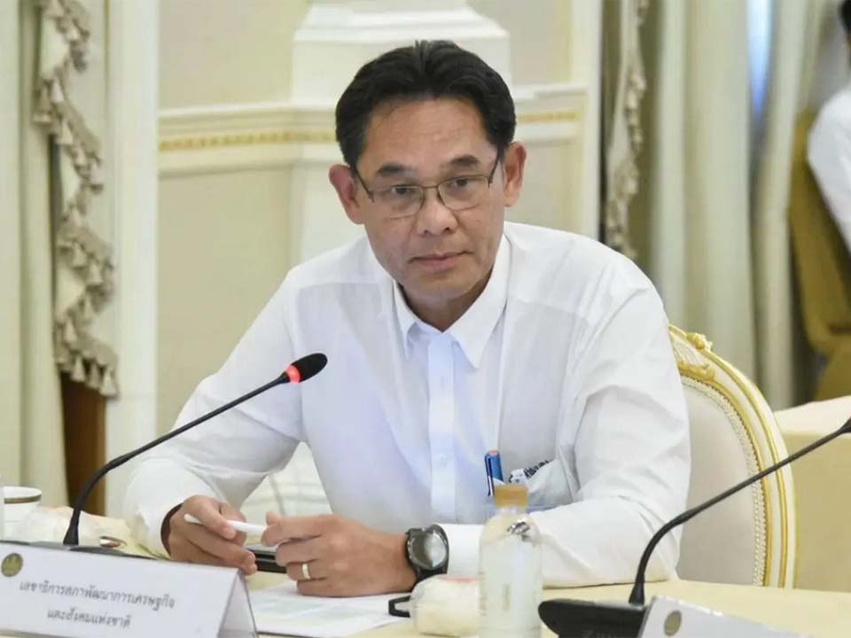 Таиланд предпринимает шаги для облегчения давления на уровень жизни, снижая цены на более чем 1,000 товаров на фоне глобальных энергетических проблем