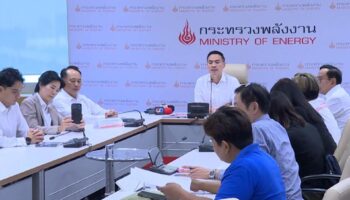 Таиланд снижает цены на нефть для переработчиков дизельного топлива на 2 бата, поскольку вступает в силу экстренная топливная политика.