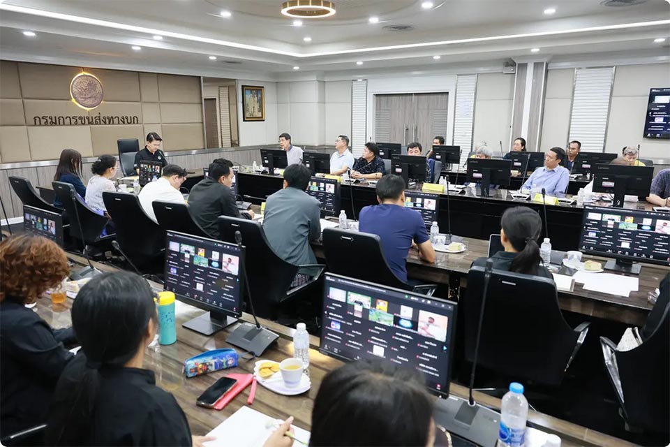 Тарифы на автобусы сохраняются во время Сонгкран, так как Таиланд обеспечивает повсеместное обслуживание, несмотря на давление со стороны цен на топливо.