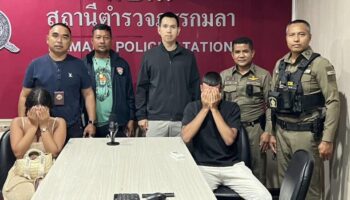 Туристам из Франции грозит депортация за секс на пляже