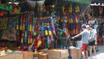 Фирмы наблюдают за сокращением рейсов после Сонгкран