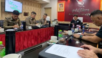 DSI вызывает восемь судоходных компаний