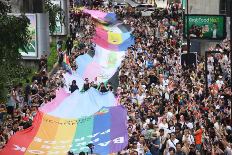 LGBTQ+ по-прежнему сталкиваются с множеством трудностей