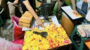 Блоки мыла, повторно используемые на заводе по производству косметических средств в Бангкоке